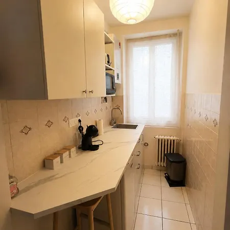 Apartment Very Cozy, Bathtub And Quiet Dijon