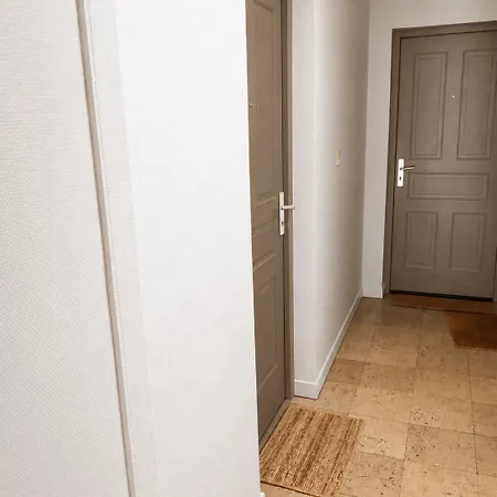 Apartment Very Cozy, Bathtub And Quiet Dijon